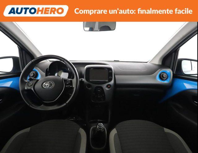 TOYOTA Aygo Connect 1.0 VVT-i 72 CV 5 porte x-cool