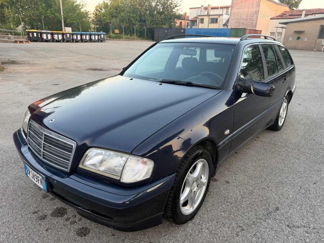 MERCEDES-BENZ C 200 CDI cat S.W. Sport senza nessun lavoro da fare