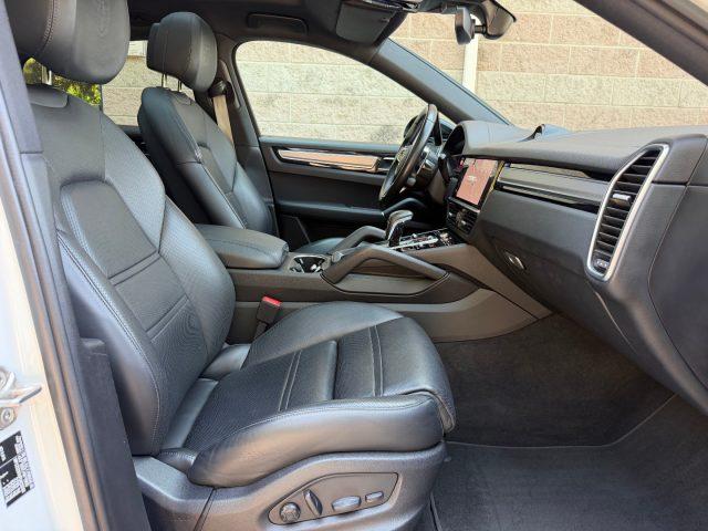 PORSCHE Cayenne COUPE' 3.0 340CV TIPTRONIC PLATINUM EDITION