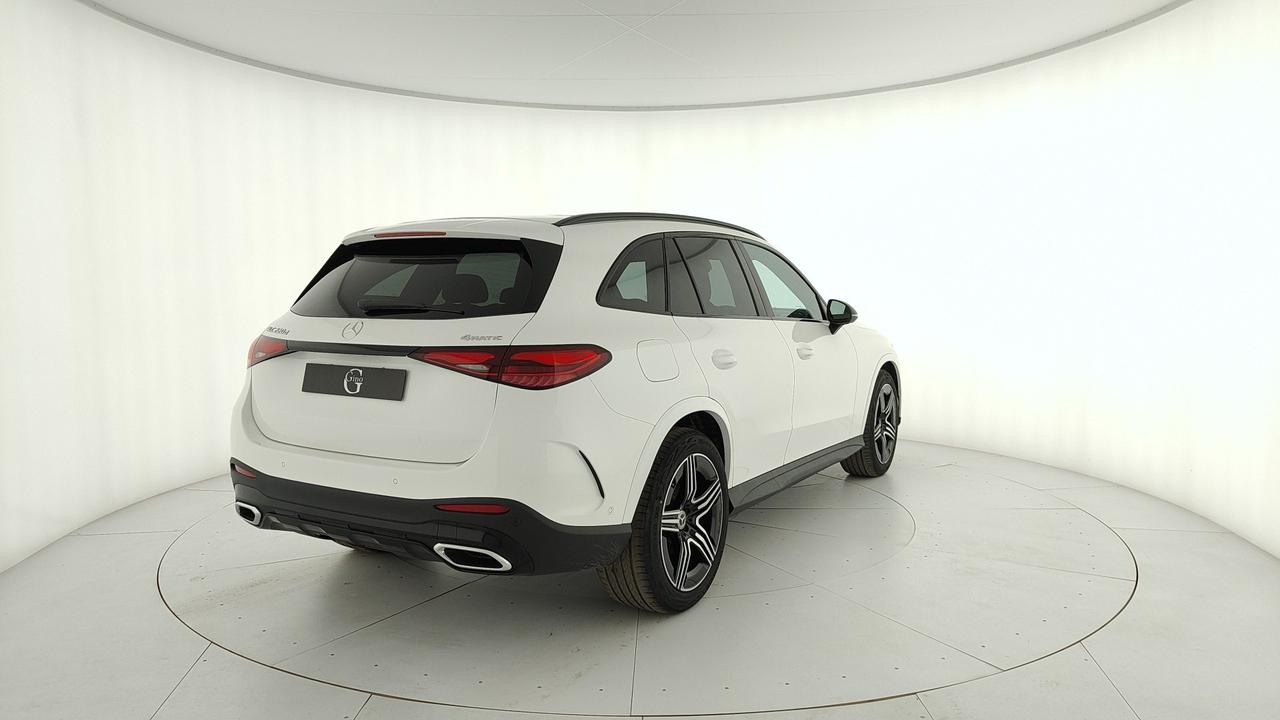 Mercedes-Benz GLC 220 d 4MATIC