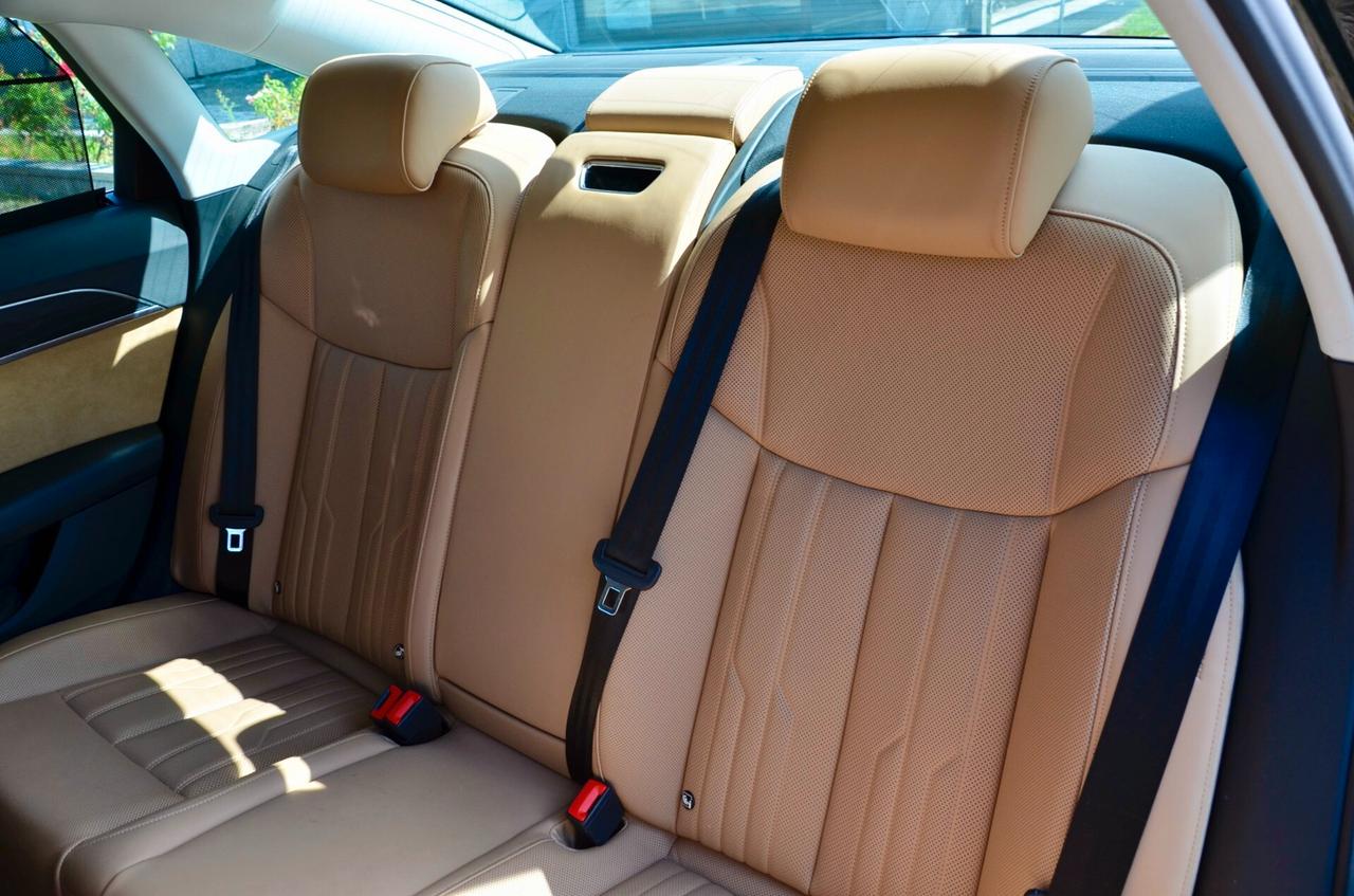 AUDI A8 50 3.0 tdi MHEV QUATTRO 286cv TIPTRONIC, PRIMA VERNICE, IVA ESPOSTA, UFF ITALIANA, SERVICE AUDI, EURO 6D, PERMUTE