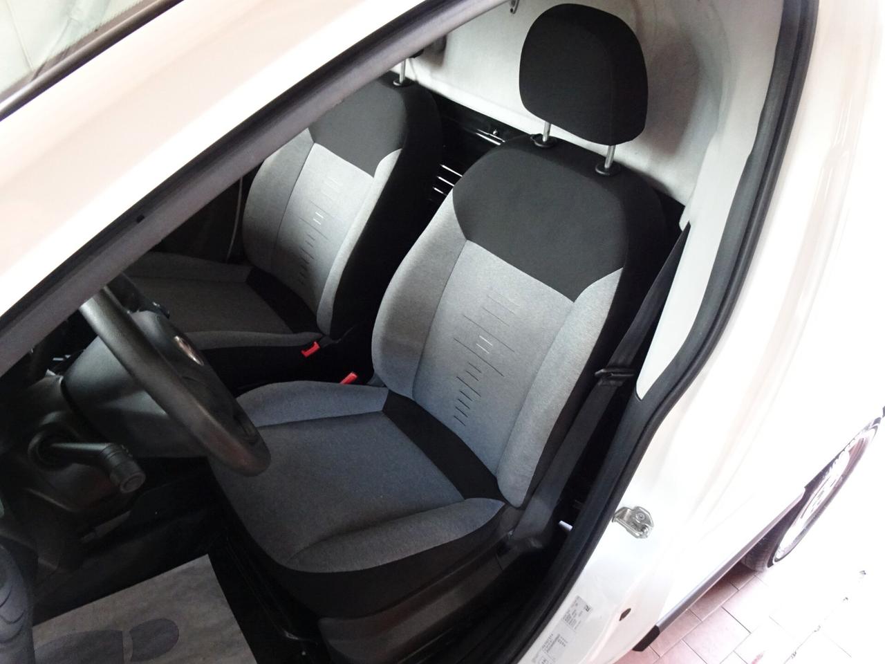 Fiat Fiorino 1.3 MJT 95CV Cargo