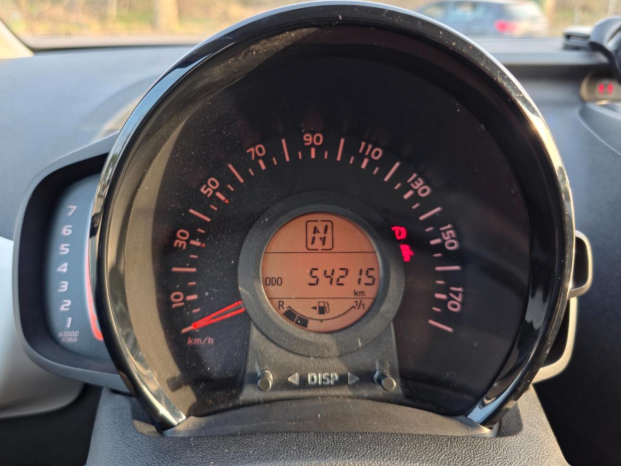 Toyota Aygo 1.0 VVT-i 69 CV 5 porte x-cite MMT 2014-E5B Automatico NEO