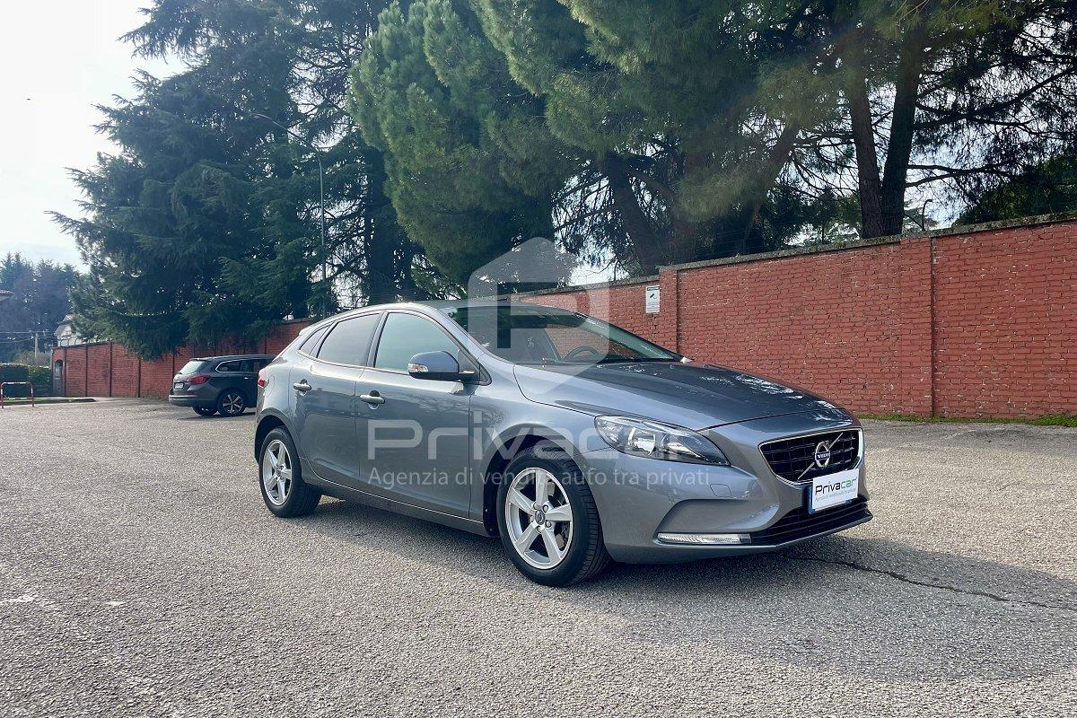 VOLVO V40 D2 Kinetic