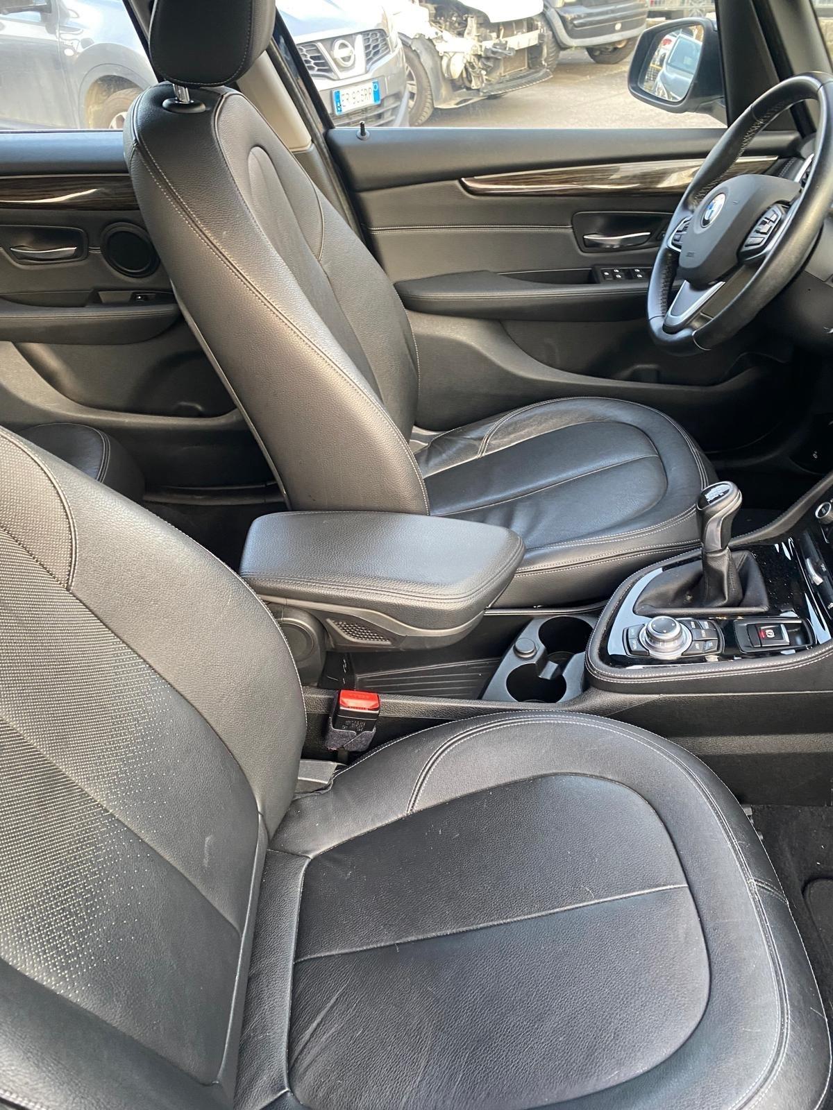 Bmw 216 216d Active Tourer Sport