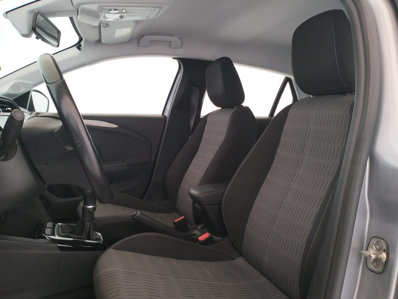Opel Corsa 1.2 75cv - NEOPATENTATI