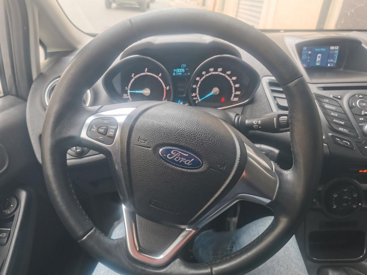 Ford Fiesta 1.5 TDCi 75CV 5 porte TITANIUM