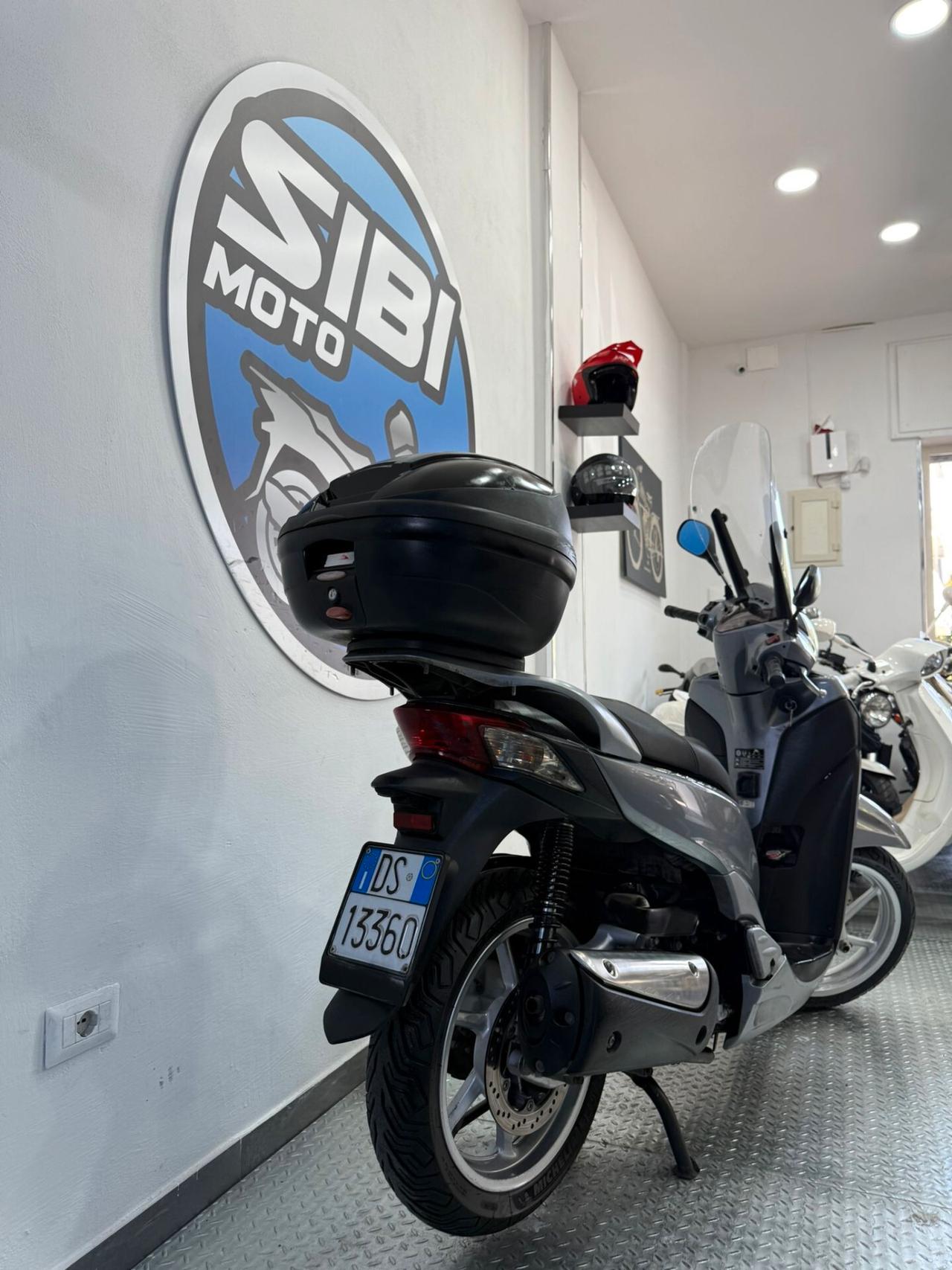 Honda SH 300