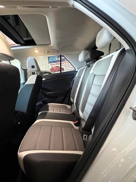 Volkswagen T-Roc 2.0 TDI SCR 150 CV DSG full optionals