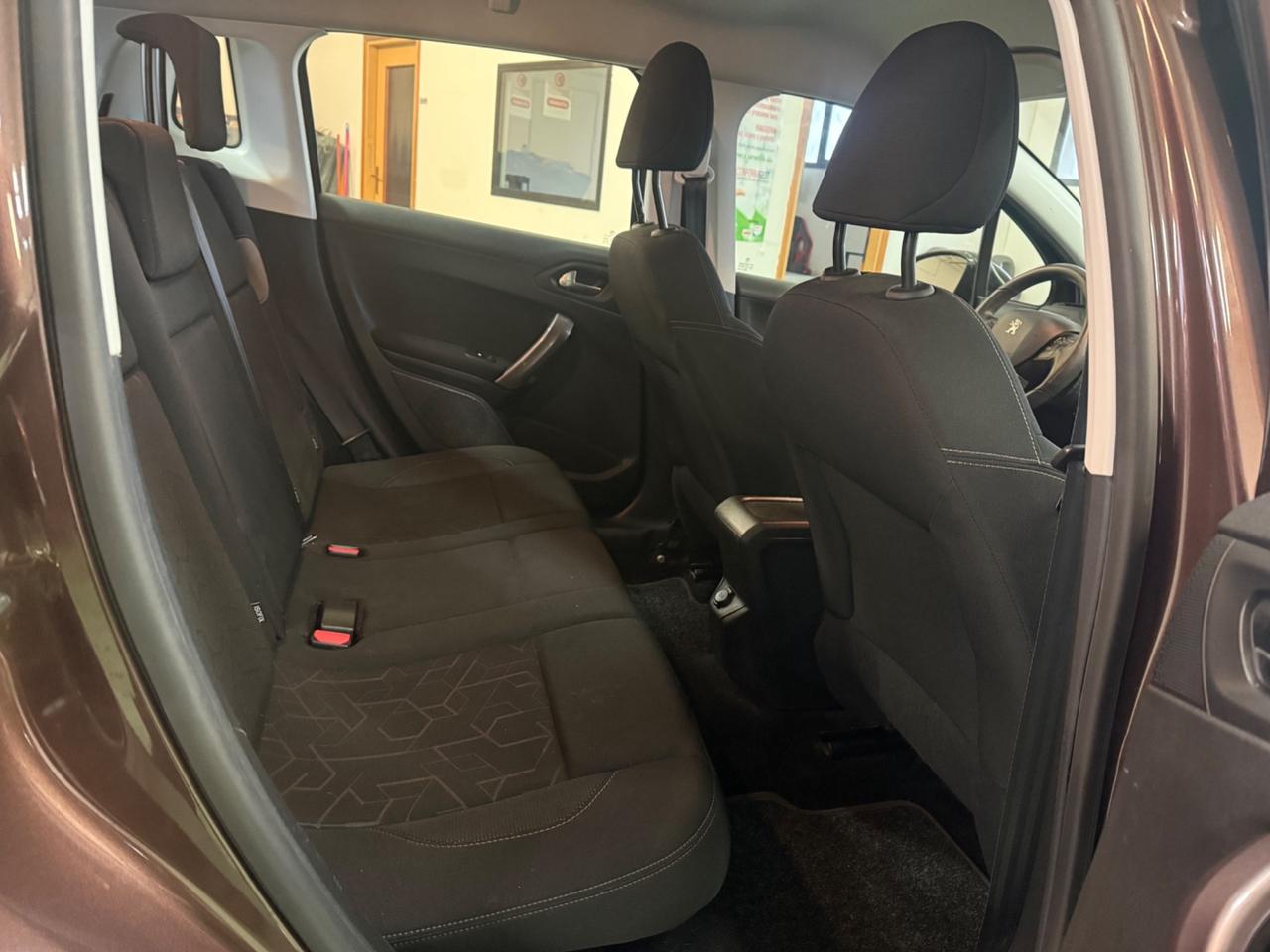 Peugeot 2008 1.2 VTi 82CV Active