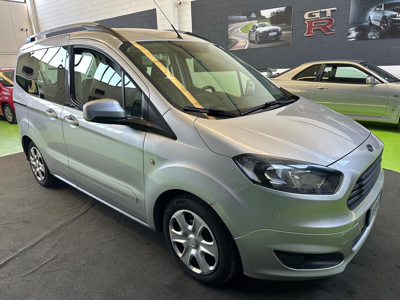 Ford Tourneo Courier 1.0 EcoBoost 100 CV Plus