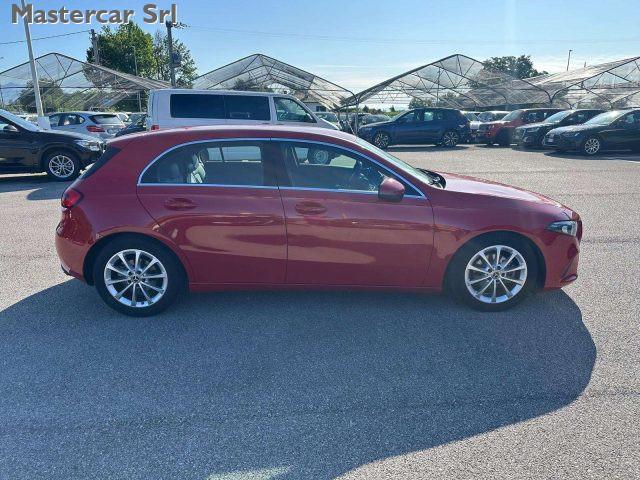 MERCEDES-BENZ A 180 A 180 d Sport auto - FS929SH