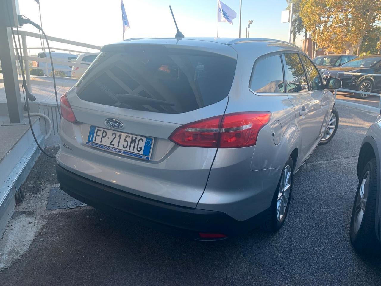 Ford Focus 1.6 120 CV GPL SW Titanium