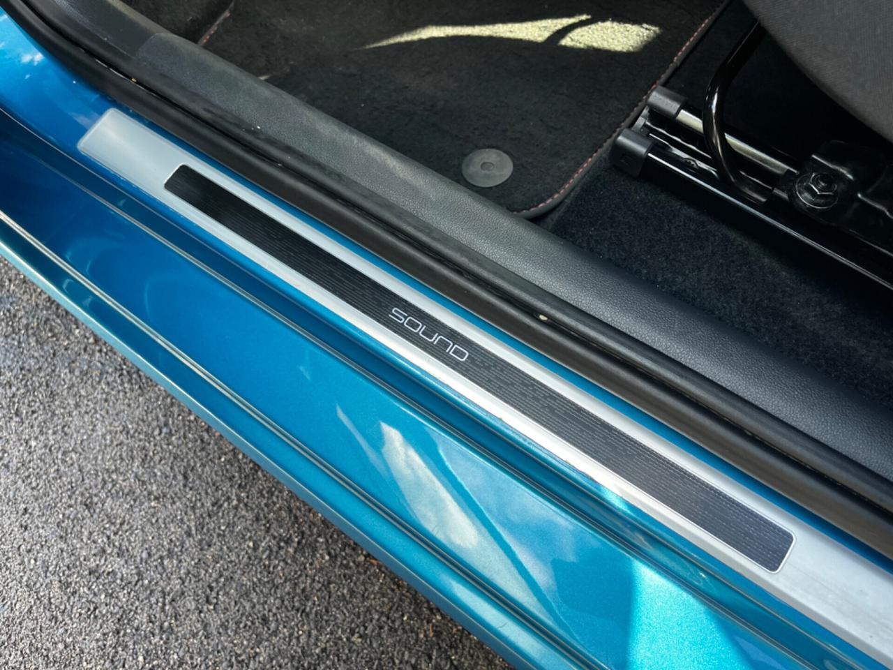 Volkswagen up! 1.0 75 CV 5p. move