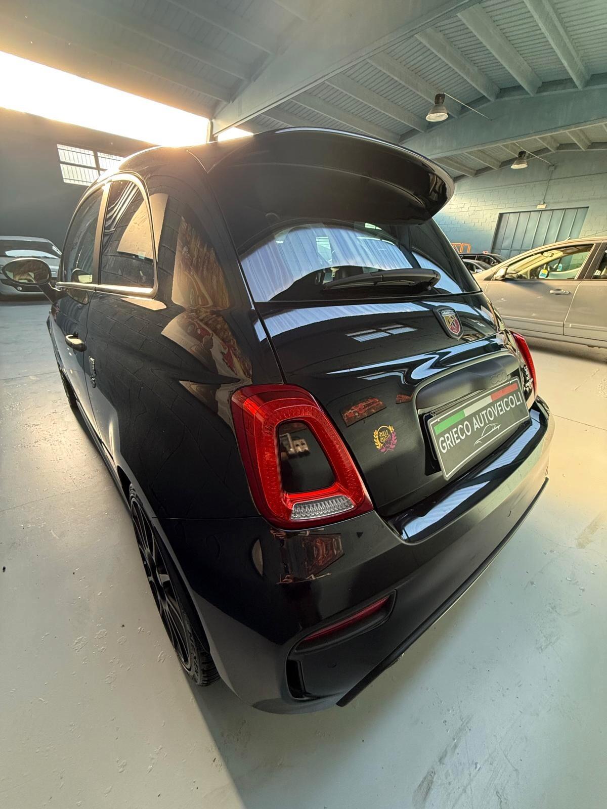 595COMPETIZIONE SABELT CARBONIO!