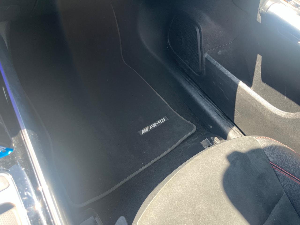 Mercedes-benz B 180 B 180 d Automatic AMG Line Premium Plus