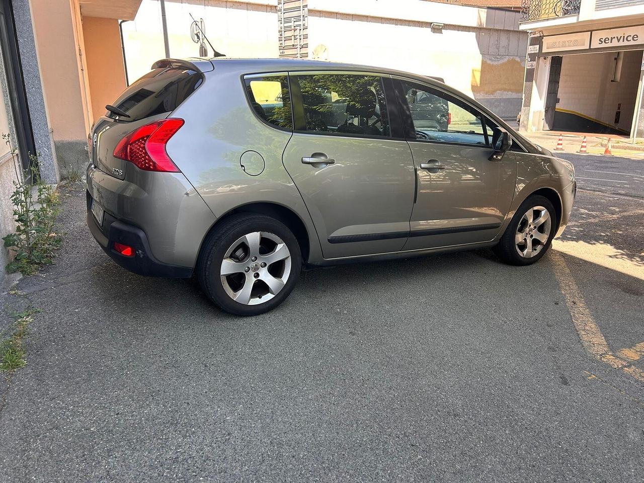 Peugeot 3008 123.000km tagliandati