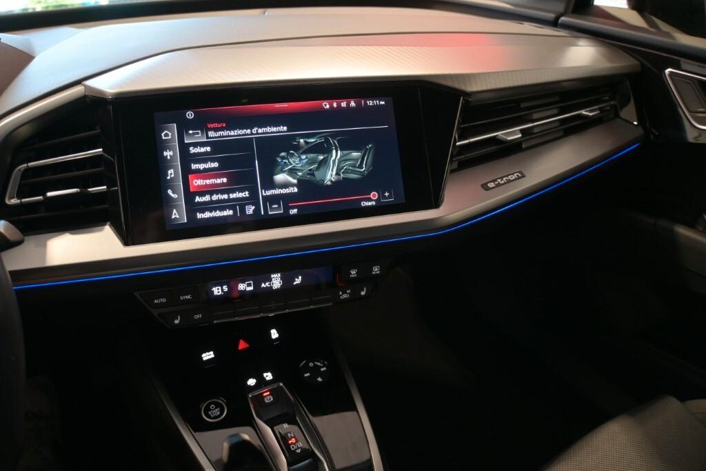 AUDI Q4 SPORTBACK 40 E-TRON 204CV AUTOMATIC S-LINE EDITION ( FARI LED - VIRTUAL COCKPIT - ADAPTIVE CRUISE - AMBIENT LIGHTS - NAVI - MIRROR - PDC - TELECAMERA POST. - CERCHI 20 )