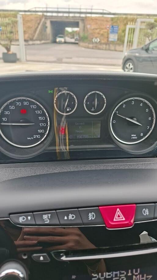 Lancia Ypsilon 1.2 69 CV GPL di serie Ecochic Gold