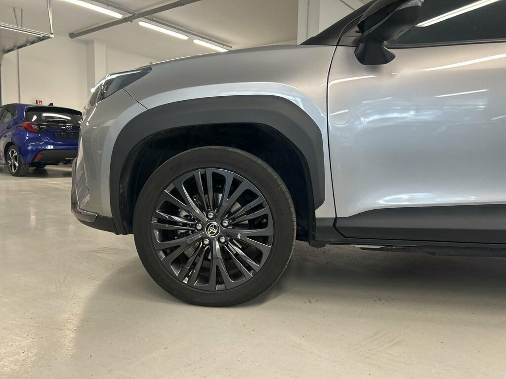 Toyota Yaris Cross 1.5 H Adventure FWD E-CVT