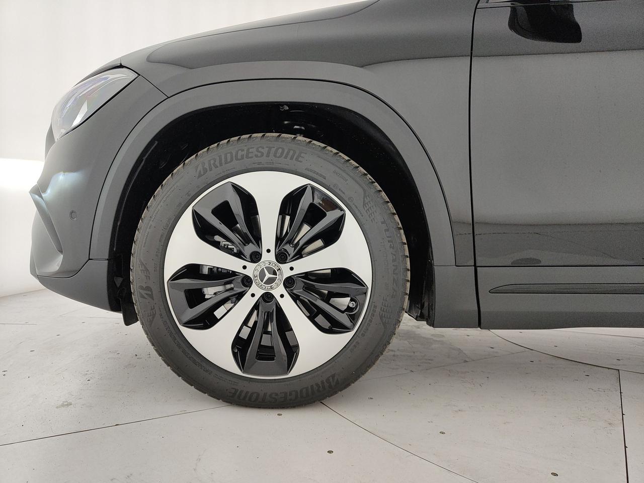 Mercedes-Benz GLA 180 d