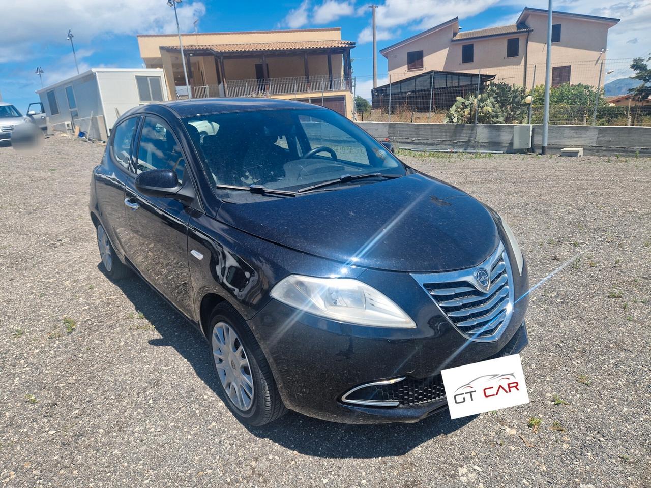 Lancia Ypsilon 1.2 69 CV 5 porte S&S Silver