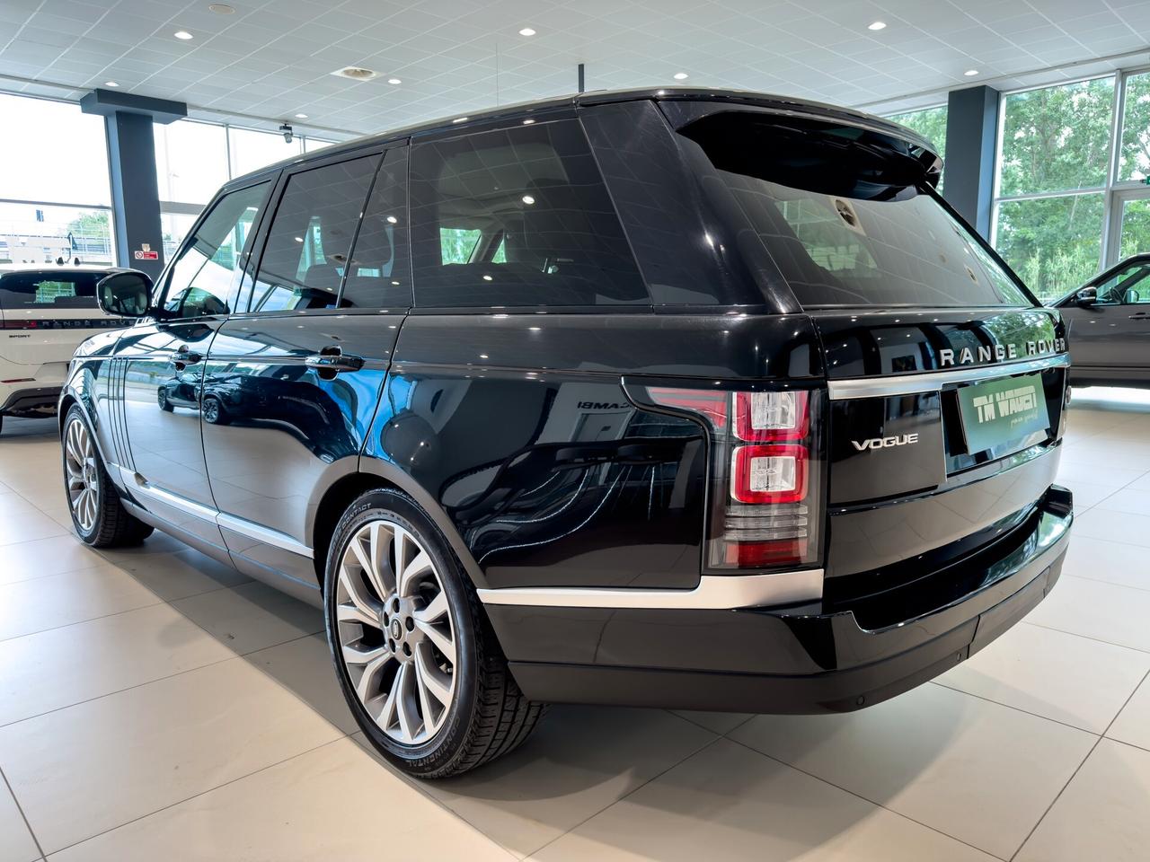 Land Rover Range Rover 3.0 tdV6 Vogue IVA ESPOSTA* - TETTO