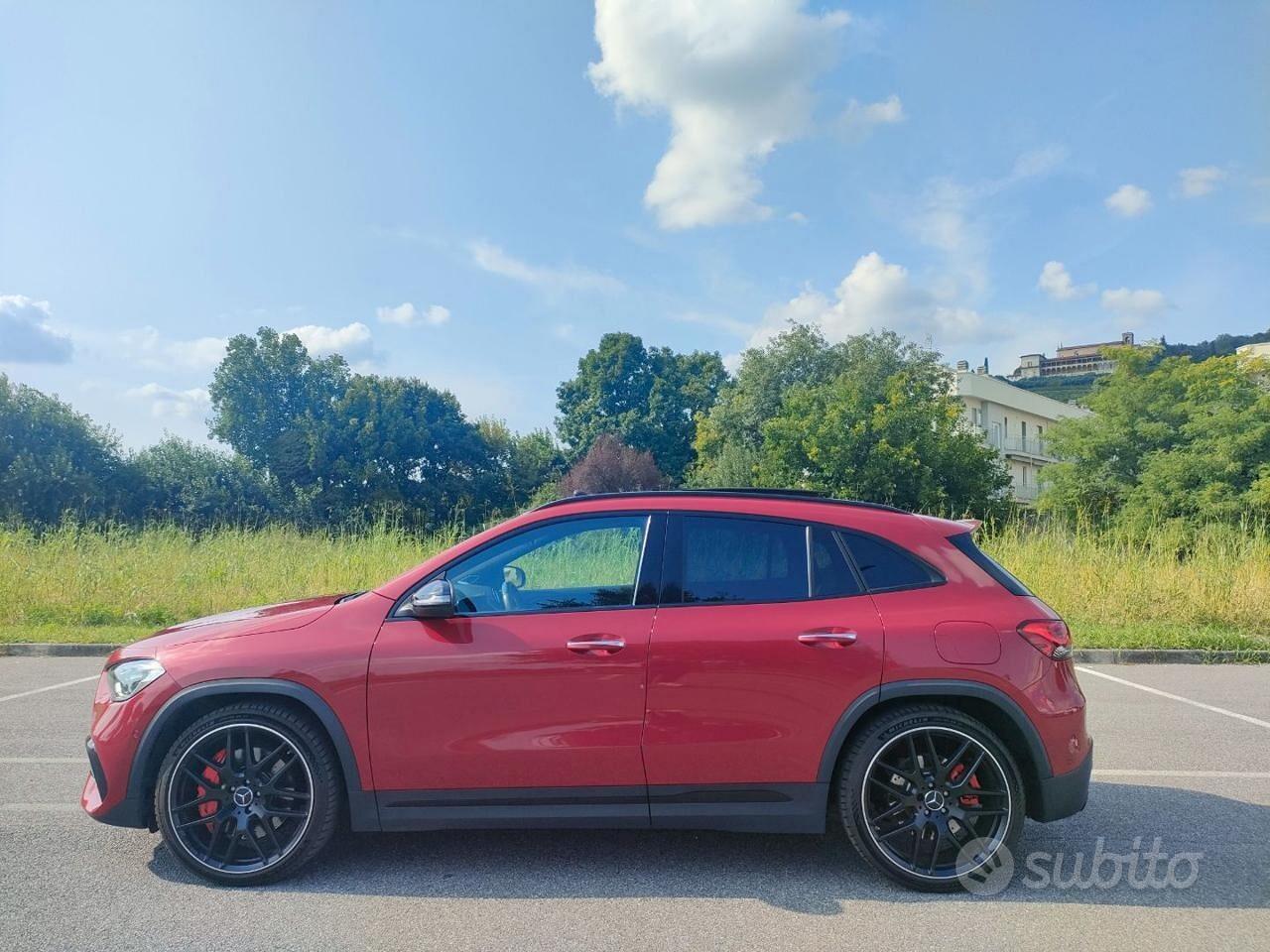 MERCEDES-BENZ GLA 45 AMG GLA 45 S 4Matic+ AMG