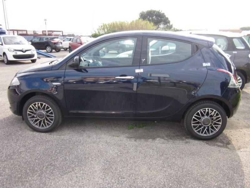 Lancia Ypsilon SILVER 1.0 FireFly Hybrid * NUOVE *