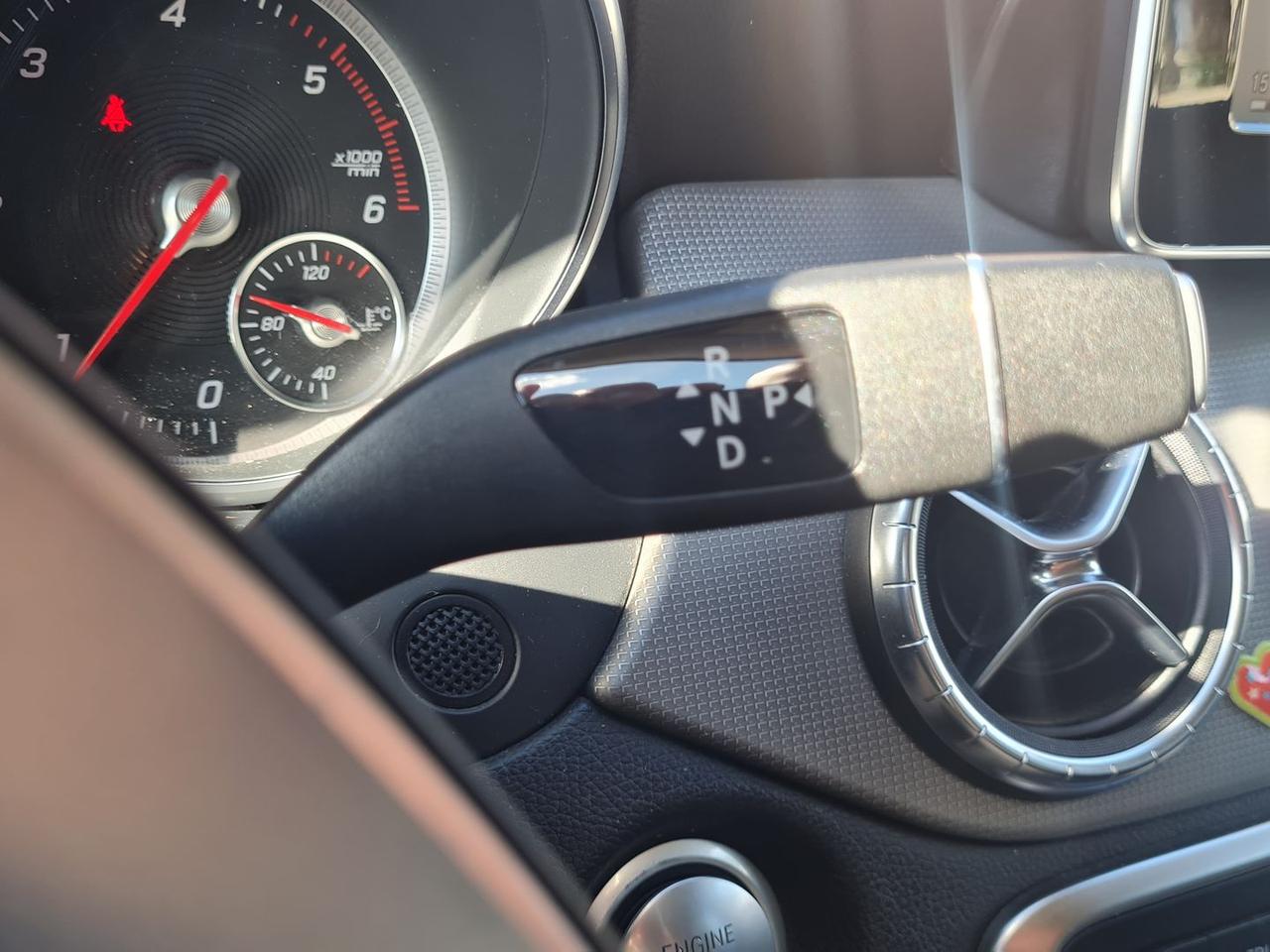 Mercedes-Benz CLA 180 D SPORT #6672