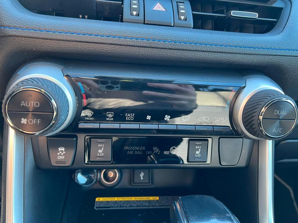 Toyota RAV4 Rav4 2.5 vvt-ie h Active awd-i 222cv e-cvt