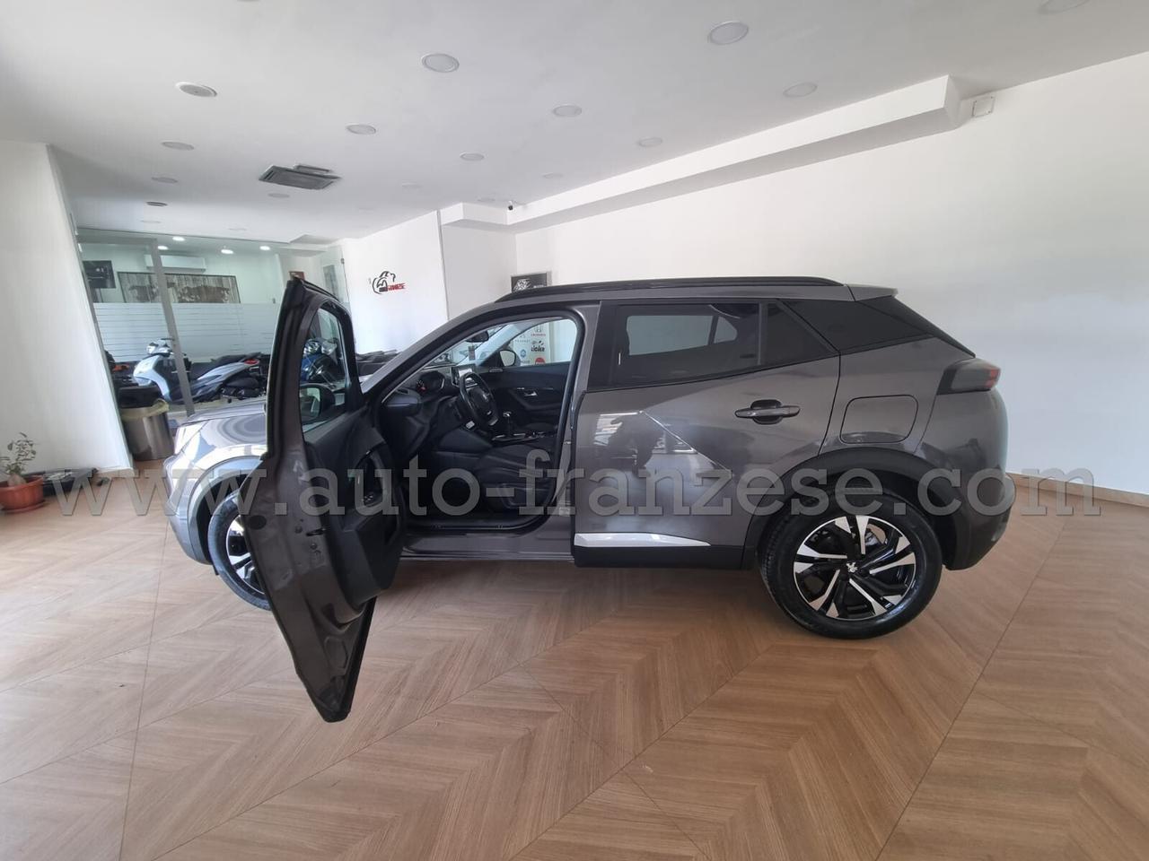 Peugeot 2008 PureTech 100 S&S Allure