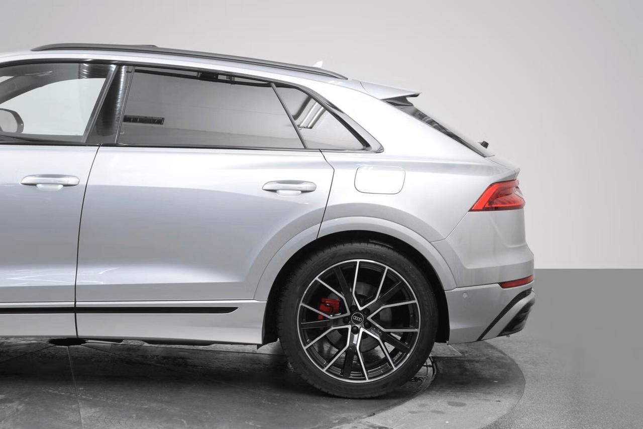 Audi Q8 60 TFSI e quattro tiptronic S line plus
