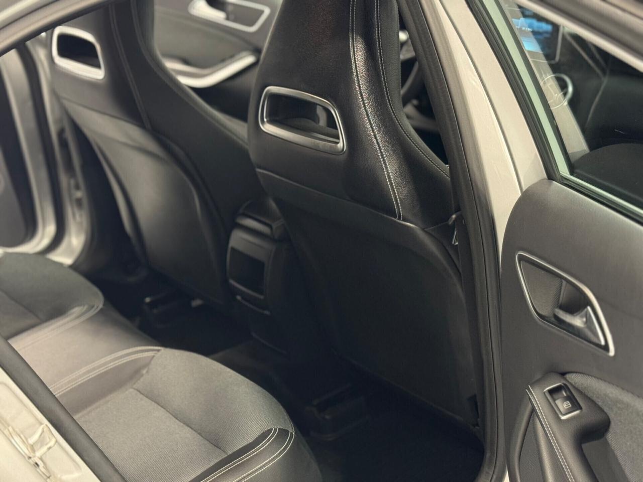 Mercedes-benz A 180 Manuale