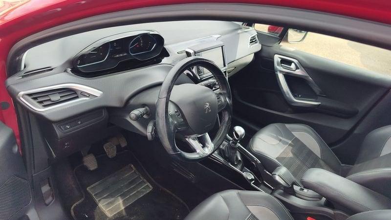 Peugeot 2008 BlueHDi 100cv Allure