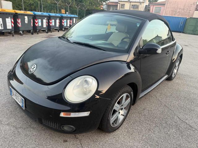 VOLKSWAGEN New Beetle 1.9 TDI 105CV Cabrio Lim. Red Edt. Bellissima