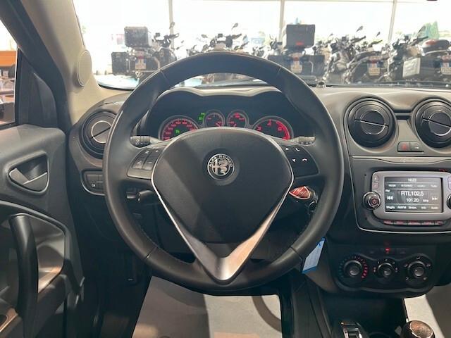 Alfa Romeo MiTo 1.3 jtdm 90cv *NEOPATENTATI*