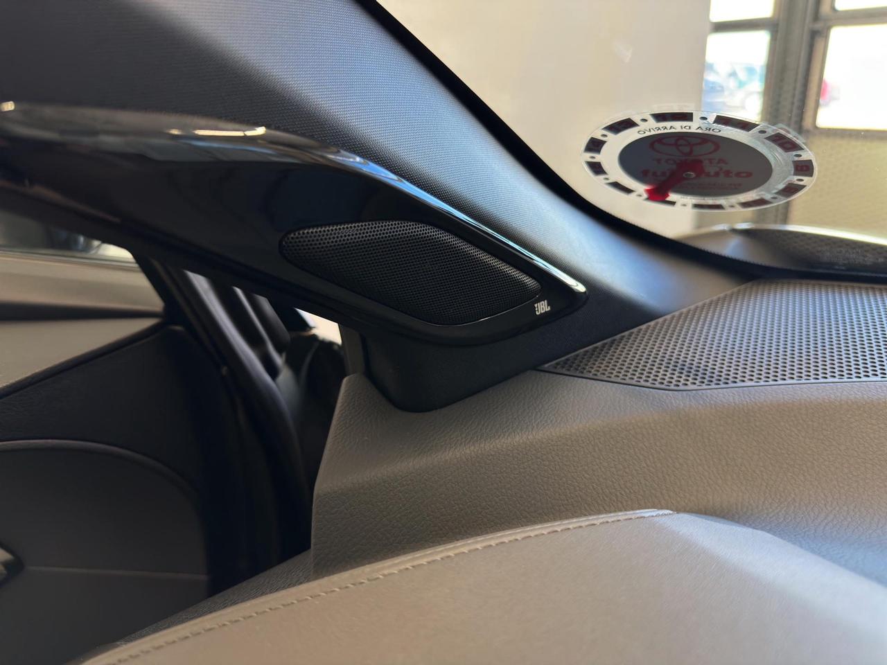 Toyota C-HR 2.0h Lounge e-cvt