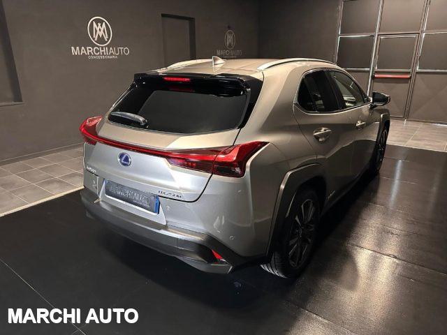 LEXUS UX Full Electric UX Hybrid Executive