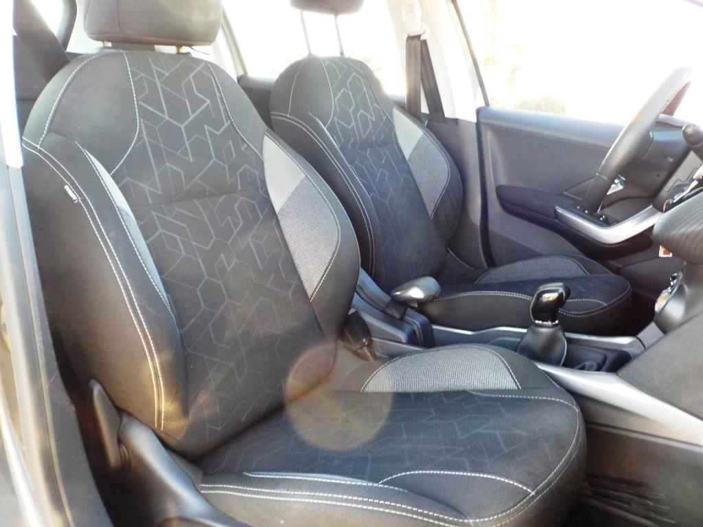 Peugeot 2008 BlueHDi 100 Allure