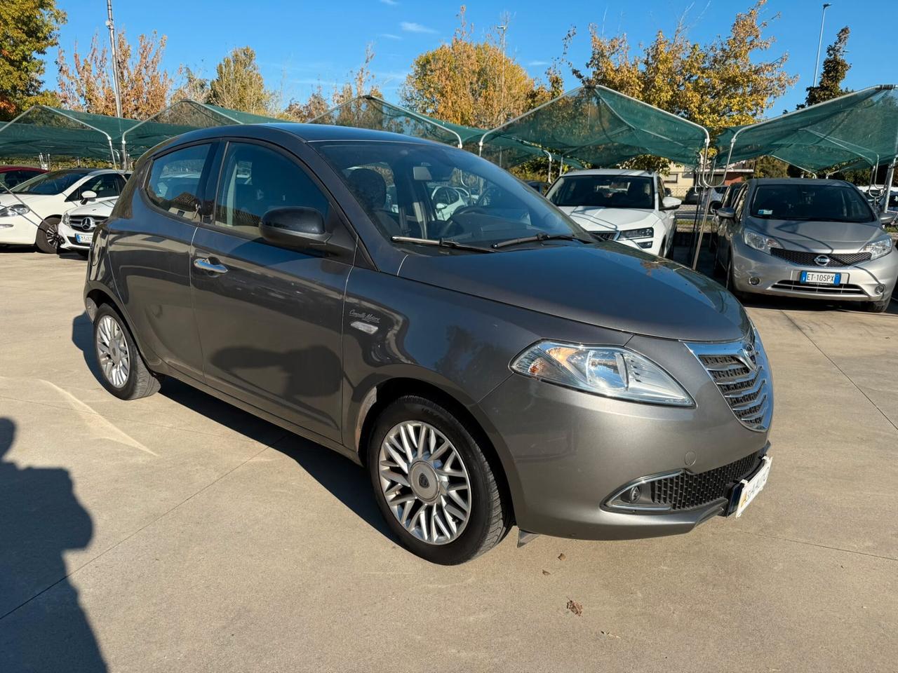 LANCIA YPSILON unico-pr 1.2 Gold 72.500 km