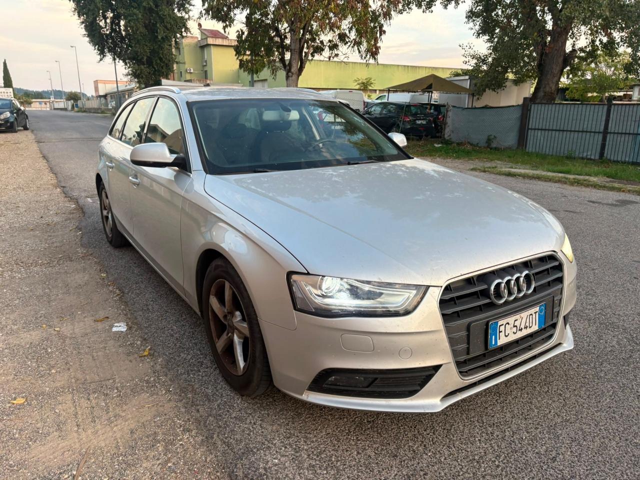 Audi A4 Avant 2.0 TDI 143CV 212.000 KM TENUTO OTTIMI