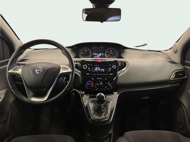 LANCIA Ypsilon 1.2 69 CV 5p Gold - NEOPAT. - Sens. P. - Bluetooth