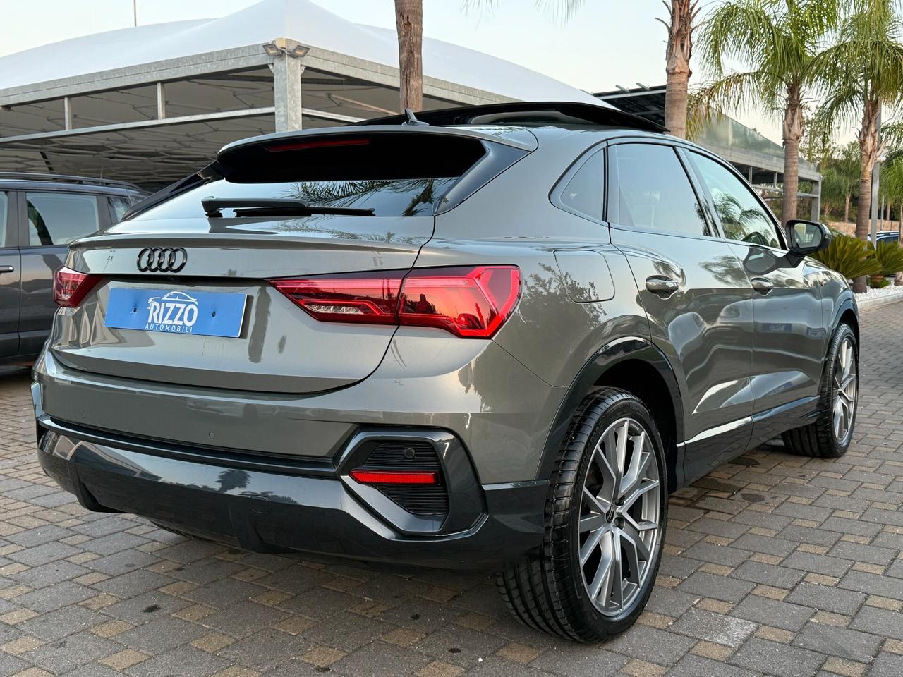 AUDI Q3 35TDI 150CV S-LINE IDENTITY BLACK TETTO PELLE NAVI