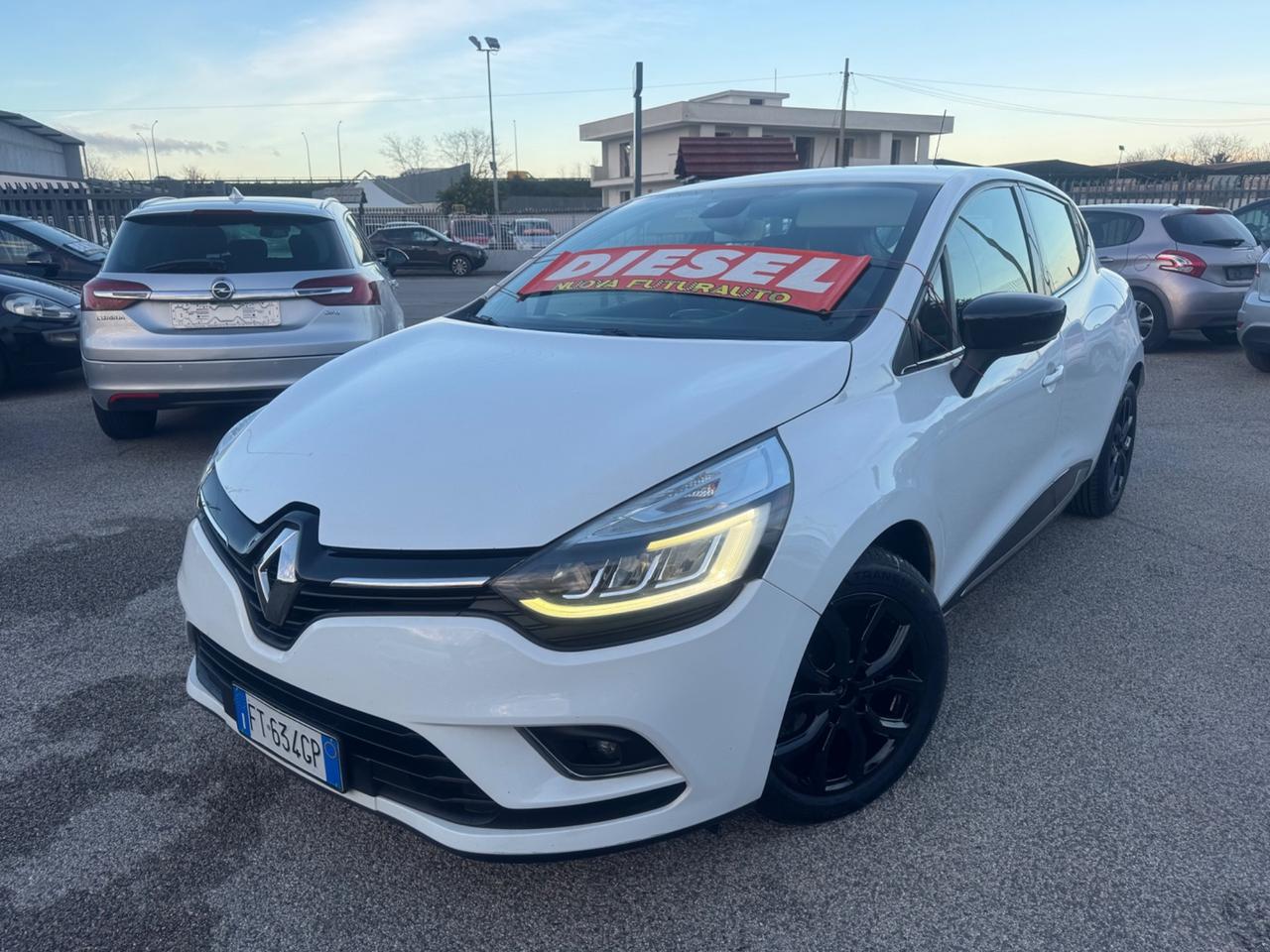 Renault Clio dCi 8V 75 CV 5 porte DUEL