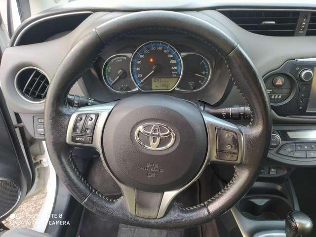 Toyota Yaris Yaris III 2015 5p 1.5h Active
