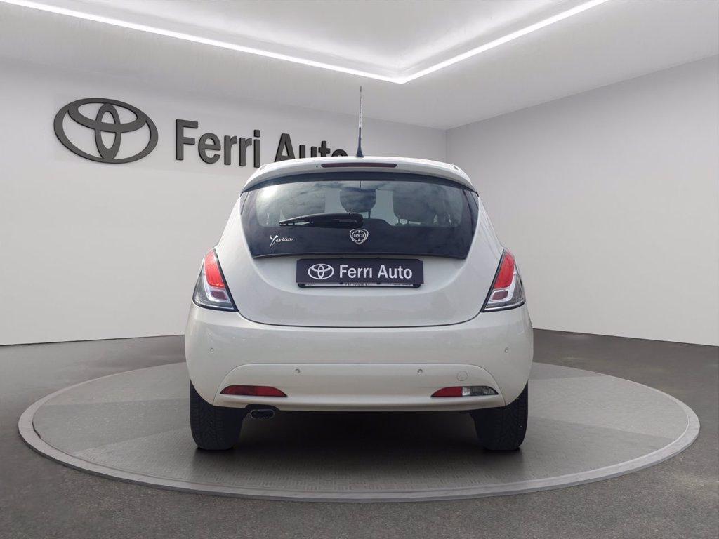 LANCIA Ypsilon 1.2 silver 69cv del 2016
