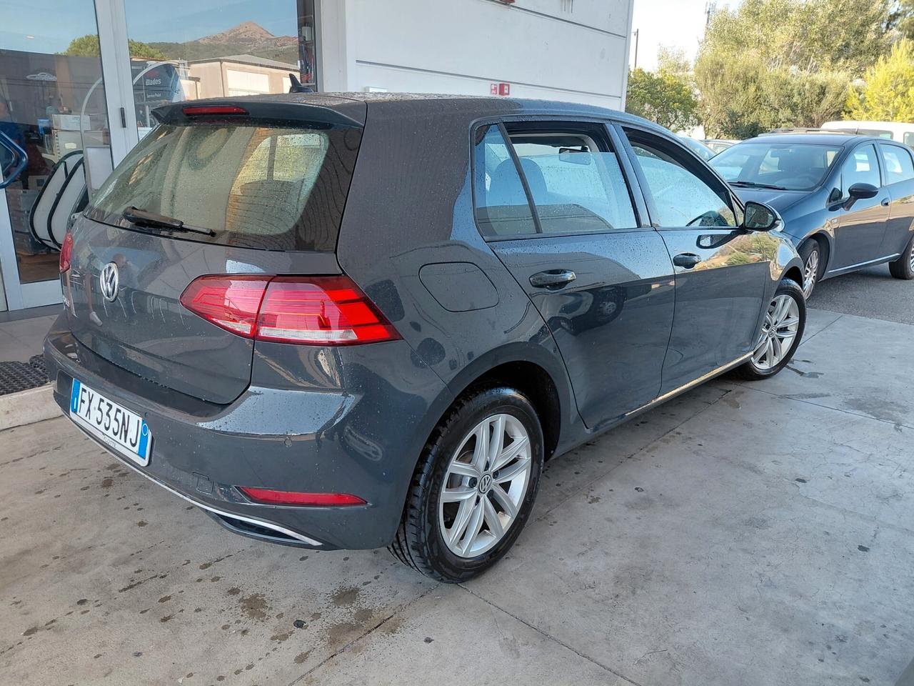 Volkswagen Golf 1.6 TDI 115CV DSG 5p. Business BlueMotion Technology