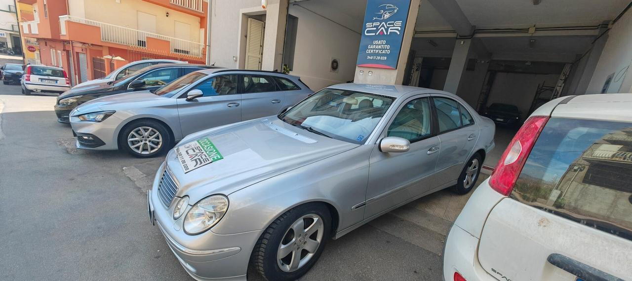 Mercedes-benz E 270 CDI cat Avantgarde