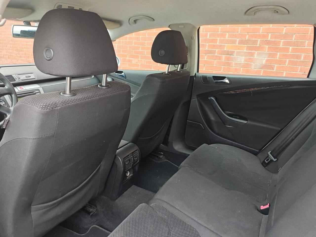 Volkswagen Passat 2.0 TDI DPF 4mot. Var. Comf.